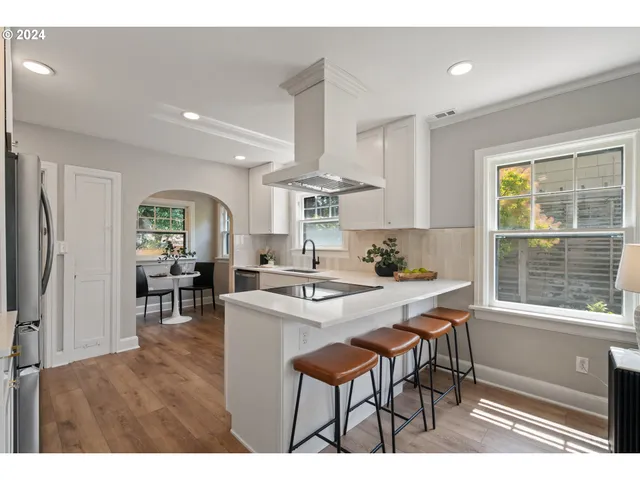 $750,000 | 4414 Northeast 32nd Place, Portland, OR 97211