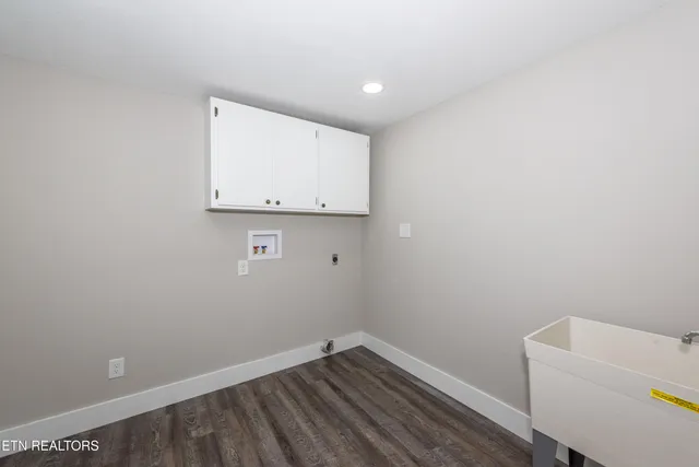 $519,000 | 957 West Hunt Road, Alcoa, TN 37701