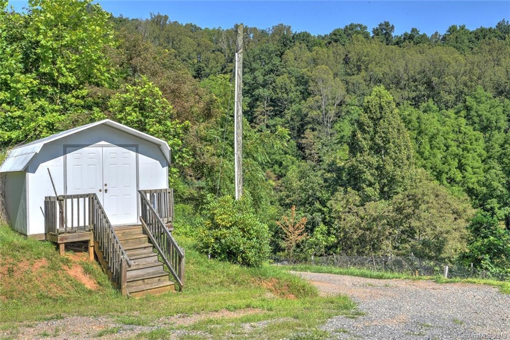 127 Sandy Branch Road Canton, NC 28716 - Photo 19 of 24
