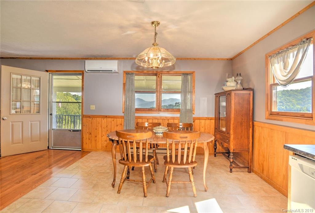 127 Sandy Branch Road Canton, NC 28716 - Photo 8 of 24
