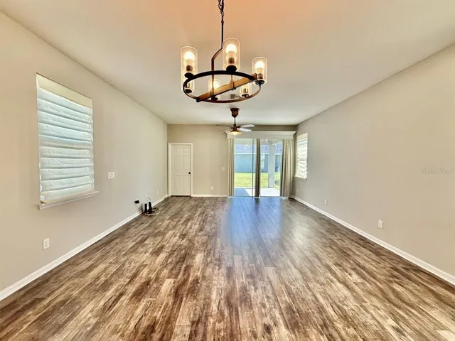 $2,100 | 5216 Suncatcher Drive, Wesley Chapel, FL 33545