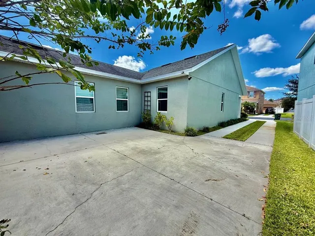 $2,100 | 5216 Suncatcher Drive, Wesley Chapel, FL 33545