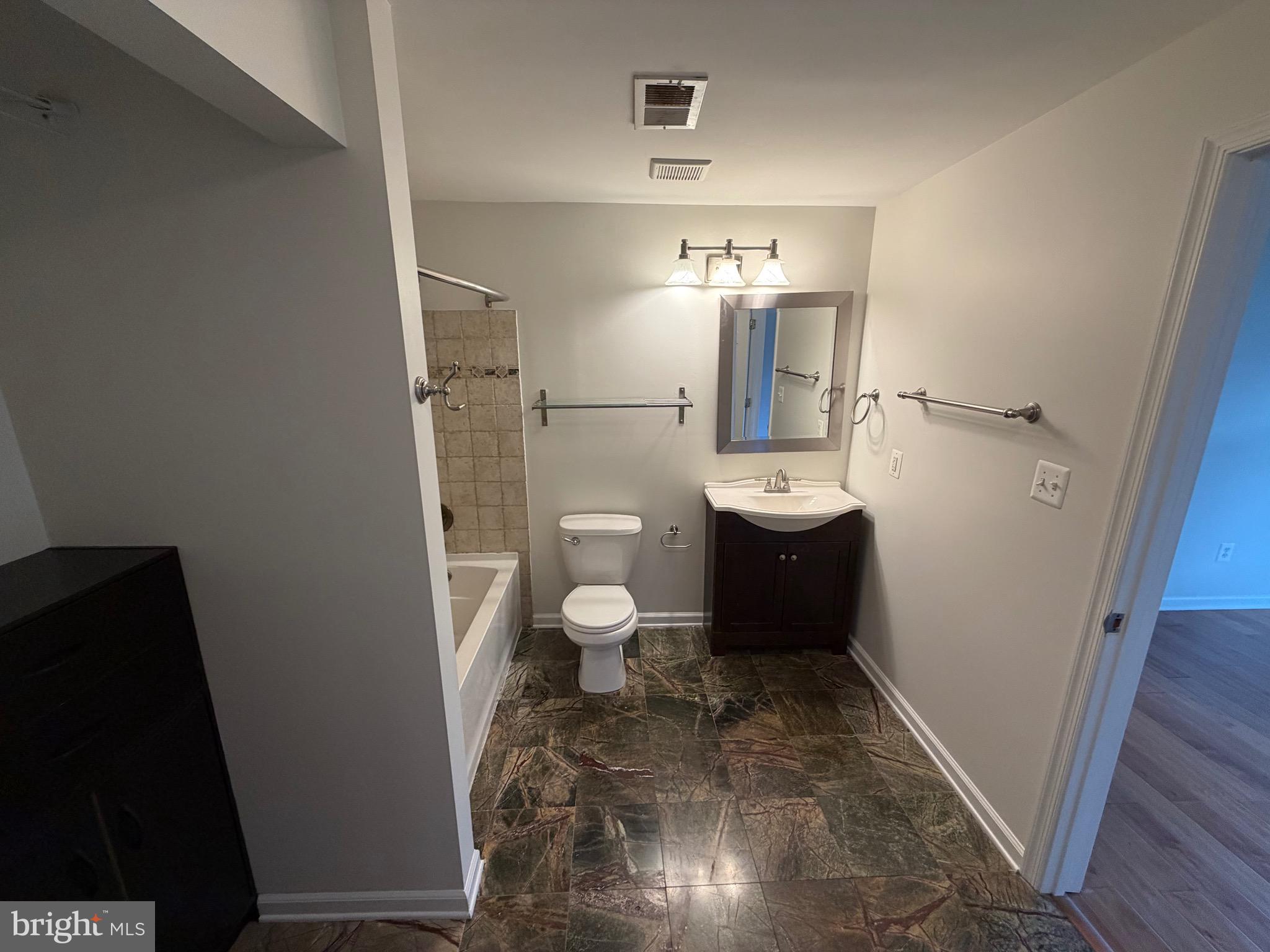 1512 D Summerchase Court, Unit D Reston, VA 20194 - Photo 16 of 18