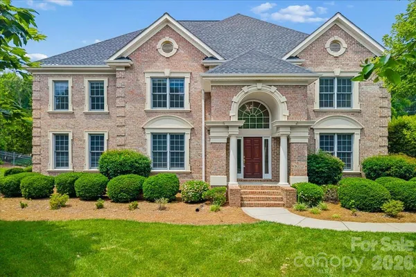 $1,045,000 | 4305 Mourning Dove Drive, Matthews, NC 28104