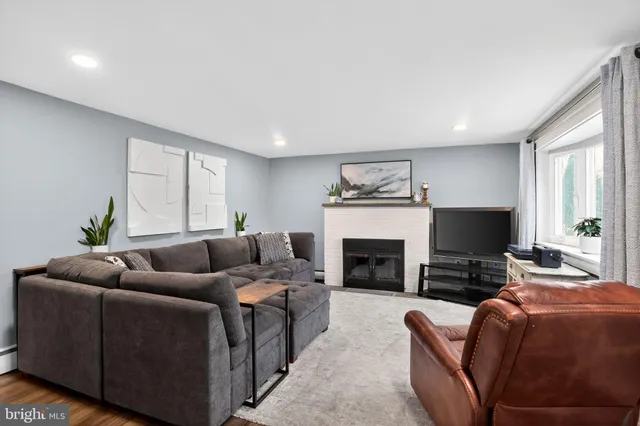 $564,900 | 435 Church Street, North Wales, PA 19454