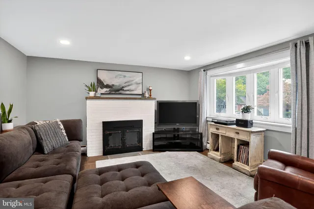 $564,900 | 435 Church Street, North Wales, PA 19454