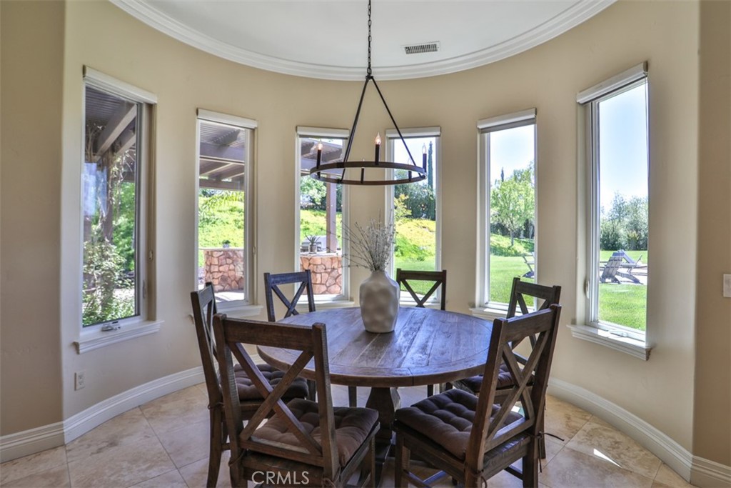 39520 Colleen Way Temecula, CA 92592 - Photo 23 of 75