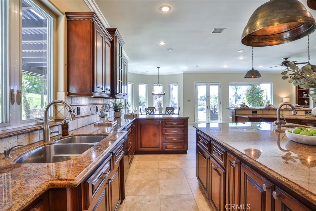 39520 Colleen Way Temecula, CA 92592 - Photo 27 of 75