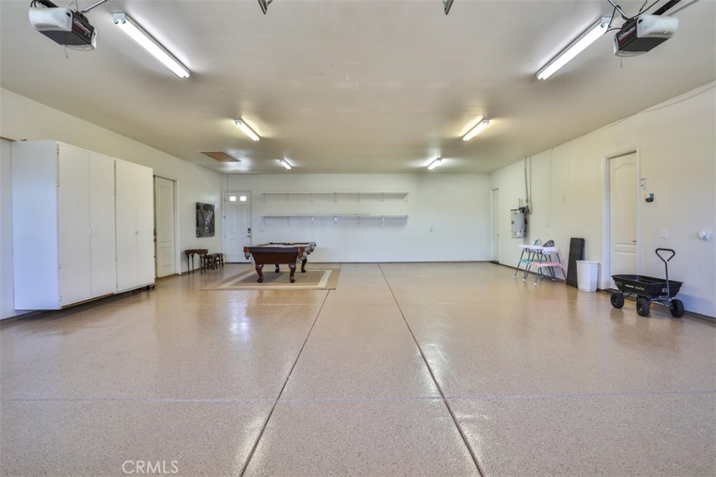 39520 Colleen Way Temecula, CA 92592 - Photo 70 of 75 9 Car Garage