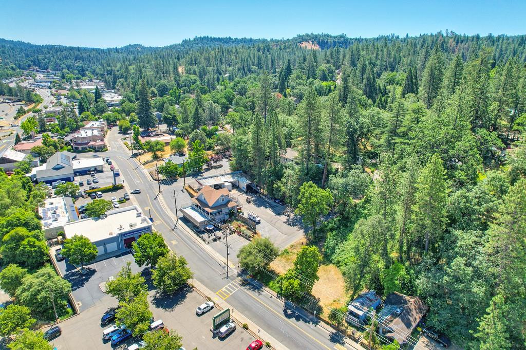 678 Main Street Placerville, CA 95667 - Photo 22 of 23 an aerial view of a city with lots of residential buildings ocean and mountain view in back
