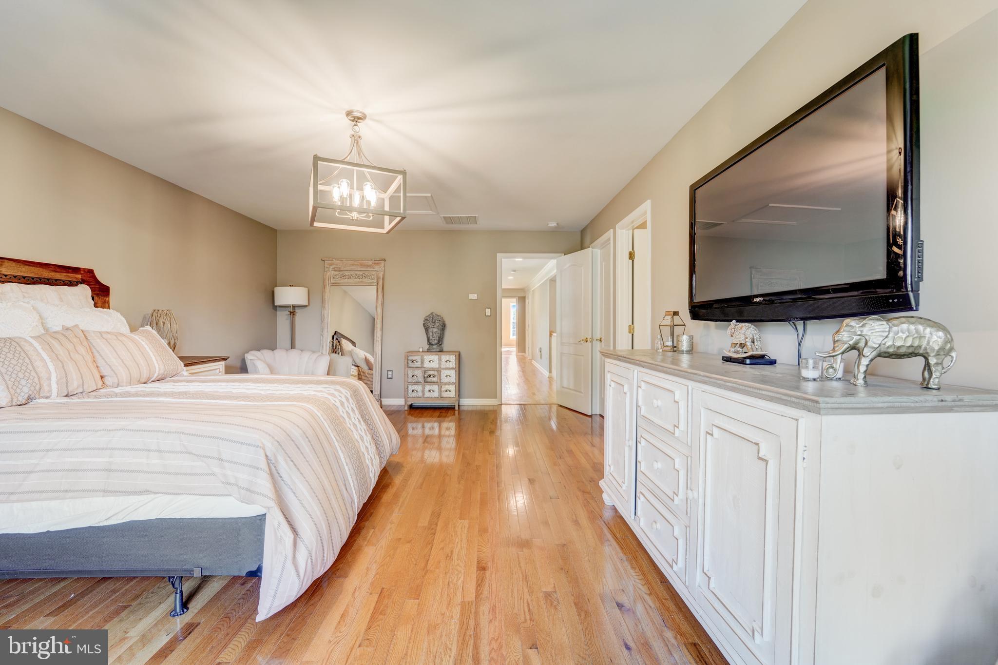 14705 McCann Farm Road Woodbine, MD 21797 - Photo 45 of 93 Upper Level Primary Bedroom