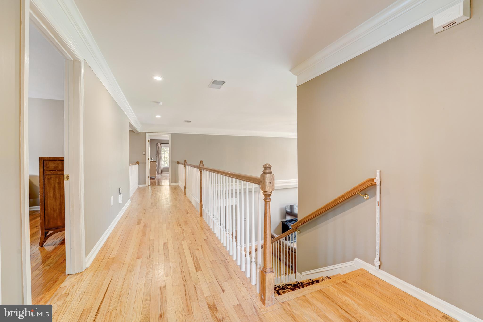 14705 McCann Farm Road Woodbine, MD 21797 - Photo 53 of 93 Upper Level Hallway