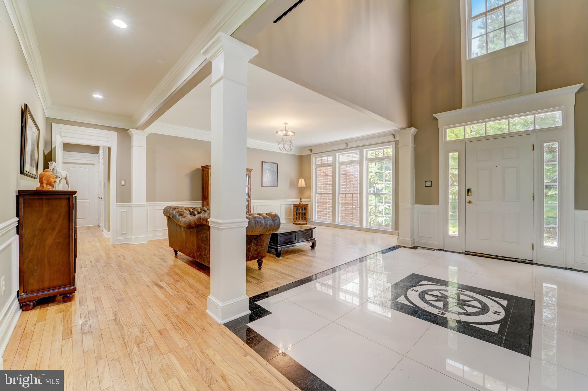 14705 McCann Farm Road Woodbine, MD 21797 - Photo 8 of 93 Foyer
