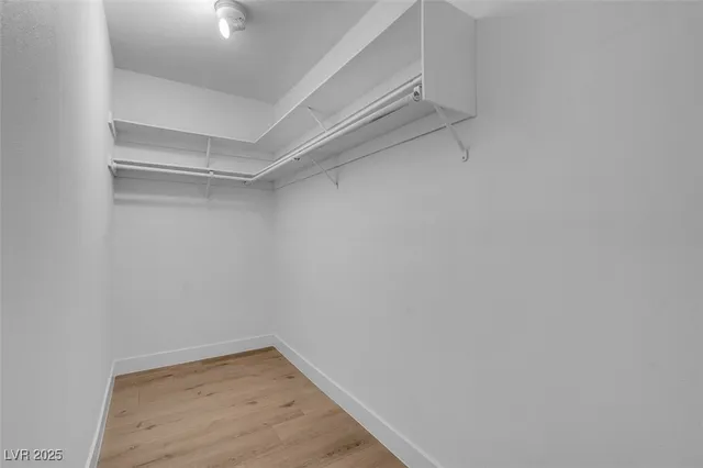 $499,999 | 363 El Pico Drive, Henderson, NV 89014