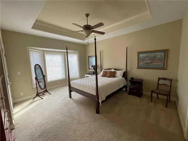 $470,000 | 4725 Meadow View Drive, Shawnee, KS 66226