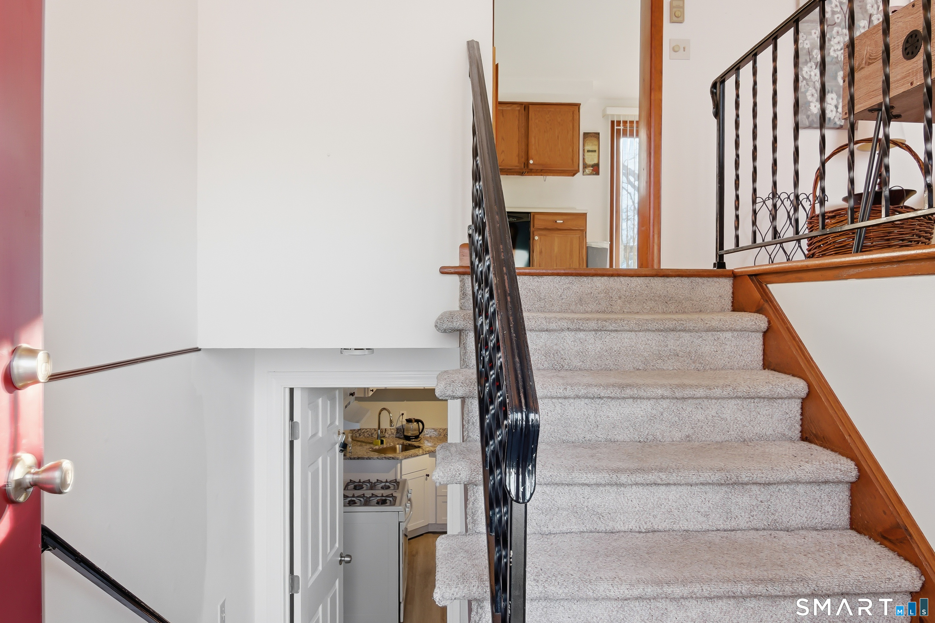 200 Short Beach Road East Haven, CT 06512 - Photo 25 of 40