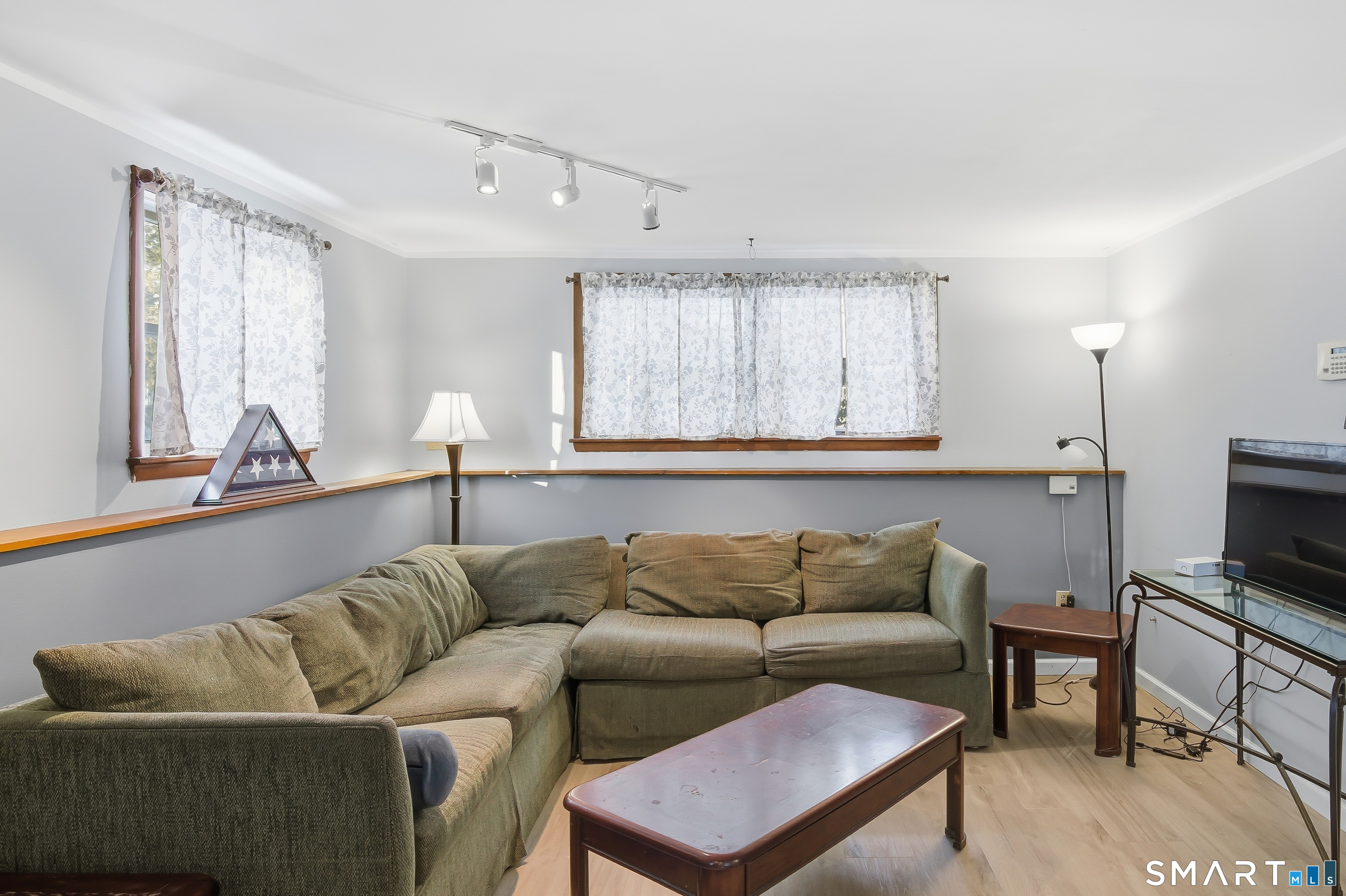 200 Short Beach Road East Haven, CT 06512 - Photo 27 of 40