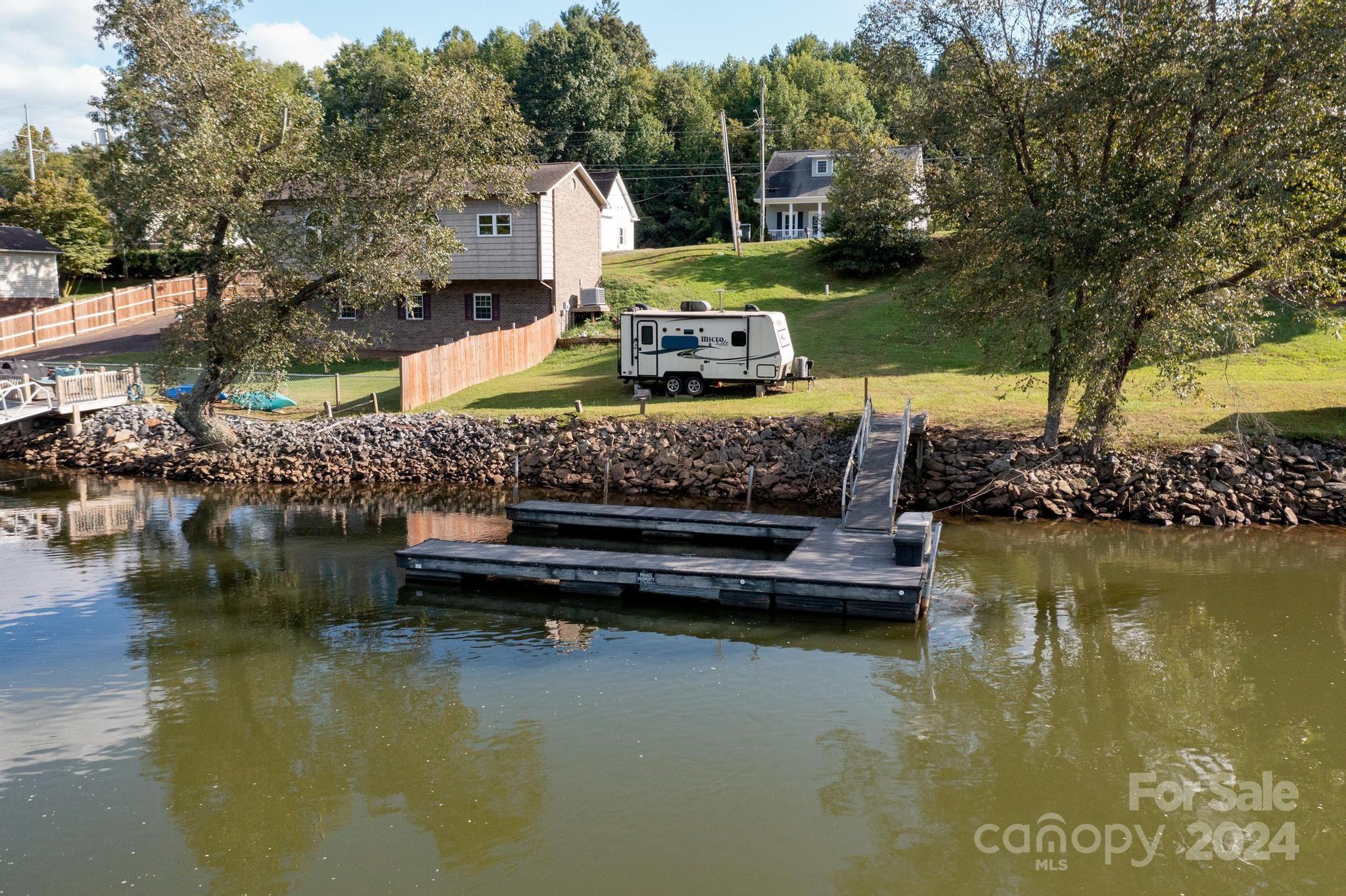 207 Catawba Avenue Hickory, NC 28601 - Photo 11 of 21