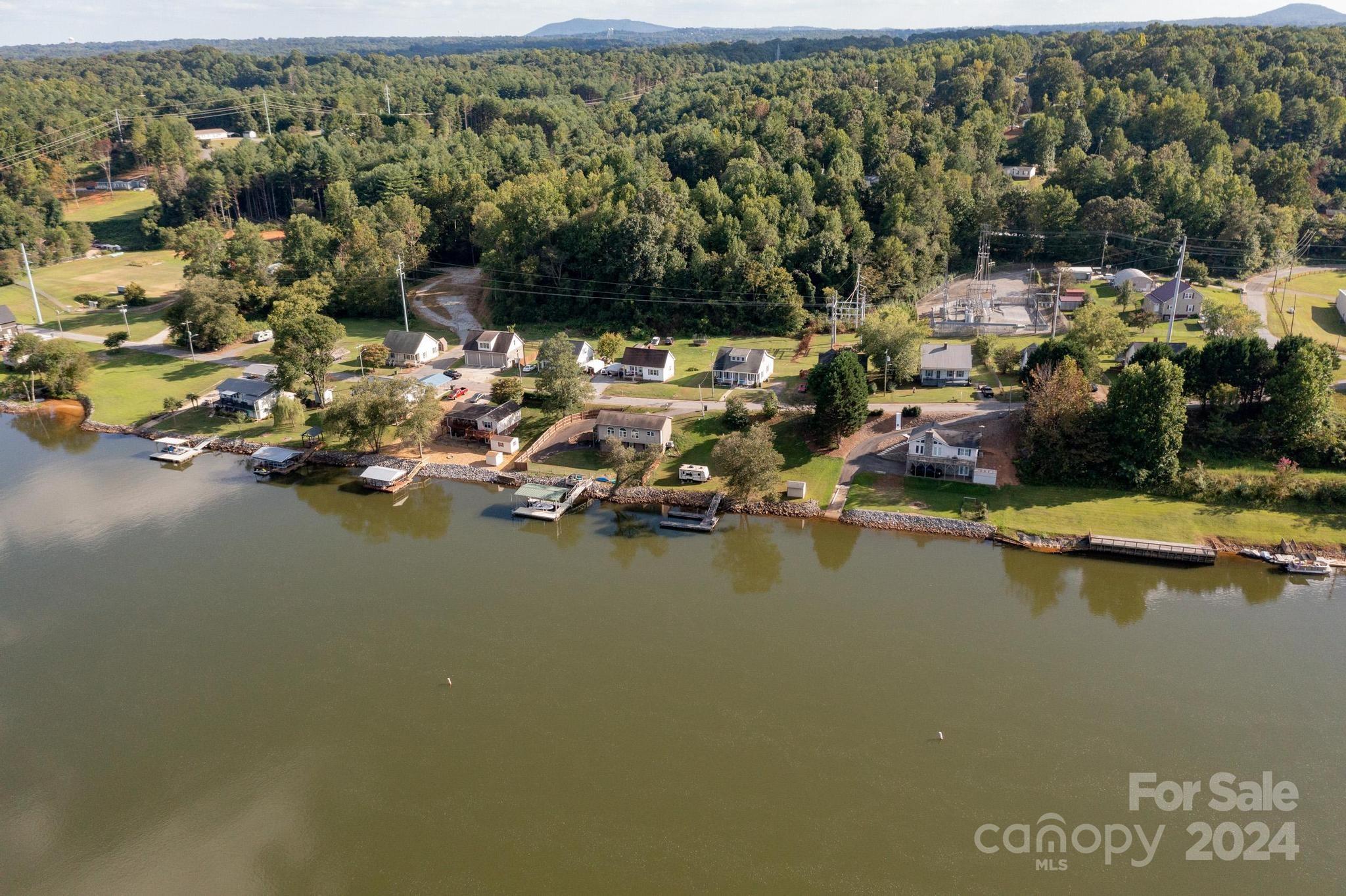 207 Catawba Avenue Hickory, NC 28601 - Photo 12 of 21