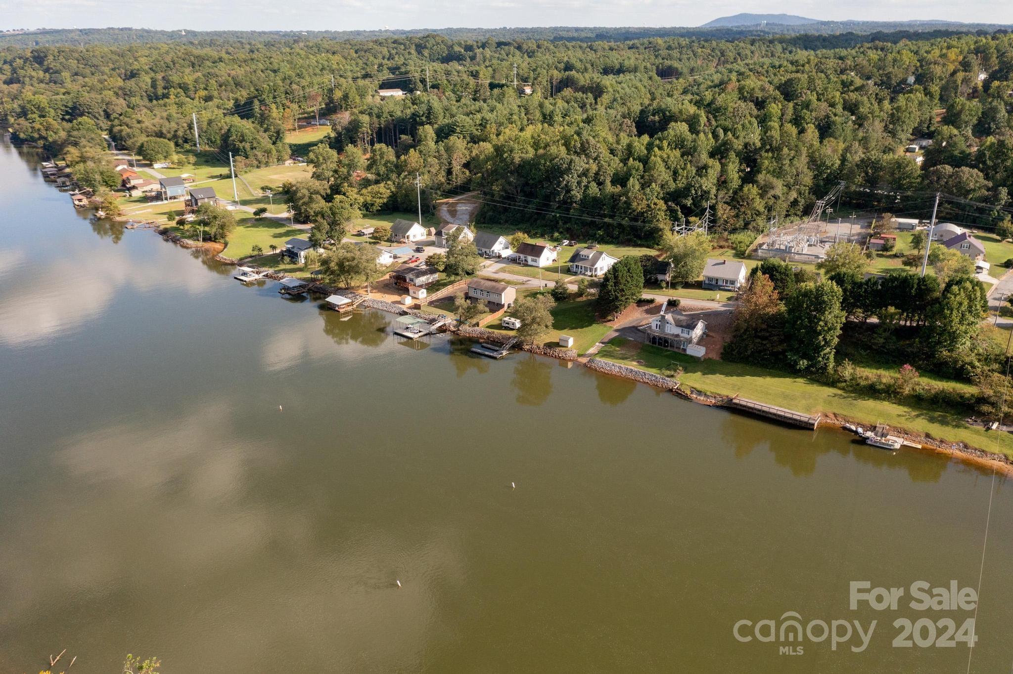 207 Catawba Avenue Hickory, NC 28601 - Photo 13 of 21