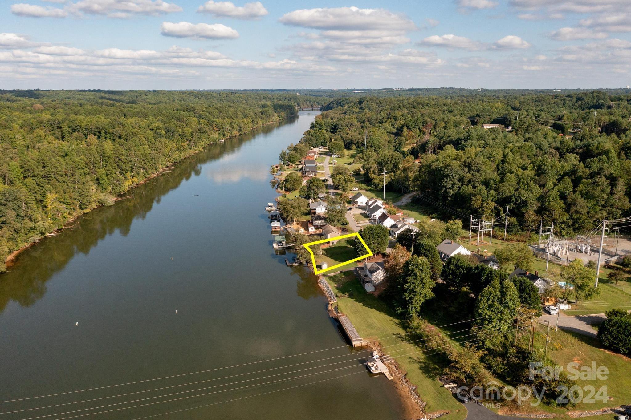 207 Catawba Avenue Hickory, NC 28601 - Photo 5 of 21