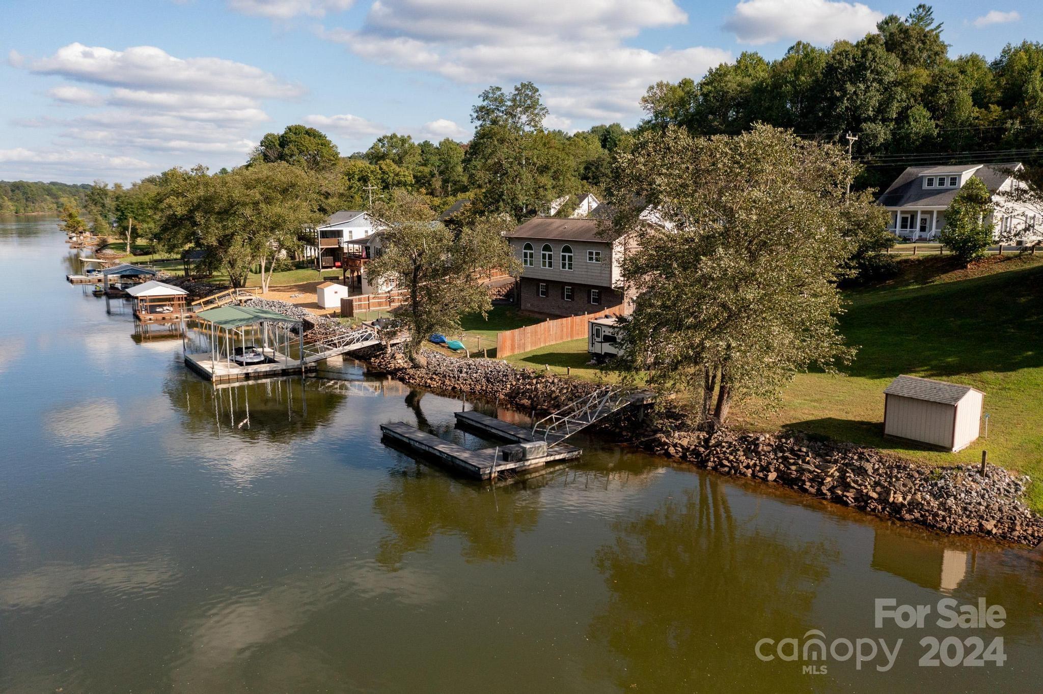 207 Catawba Avenue Hickory, NC 28601 - Photo 6 of 21