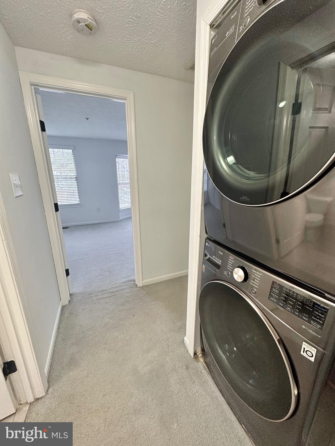 6001 Cloudy April Way Columbia, MD 21044 - Photo 10 of 12 an entryway