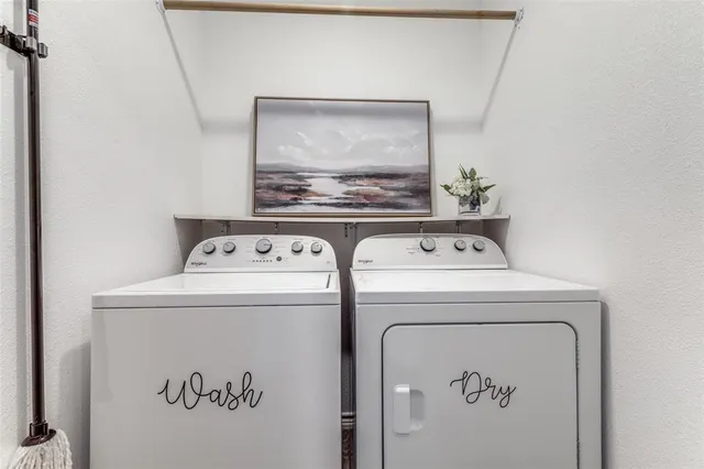 $1,400 | 7659 Double Bridge Road, Mabank, TX 75156