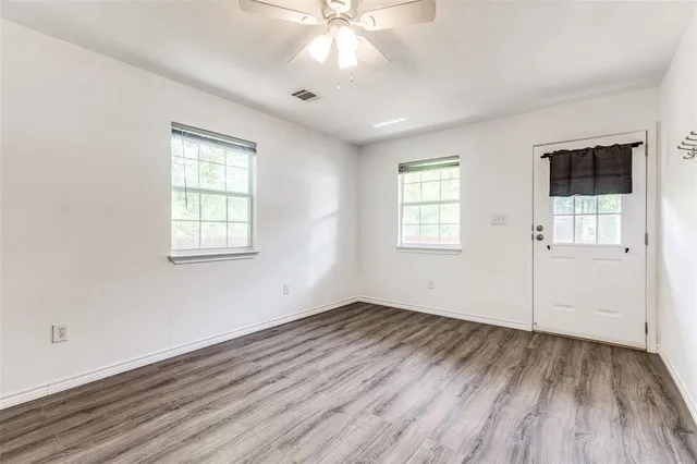 $1,400 | 7659 Double Bridge Road, Mabank, TX 75156