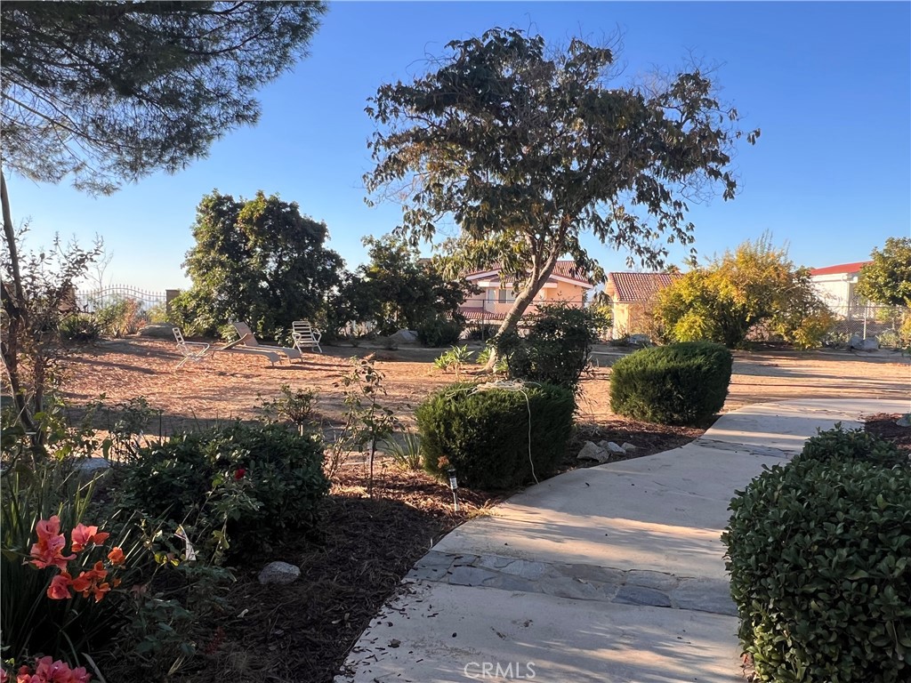 7158 Golden Vale Drive Riverside, CA 92506 - Photo 27 of 36