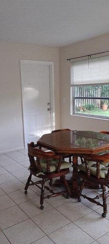 3722 Wilkinson Road Sarasota, FL 34233 - Photo 17 of 27