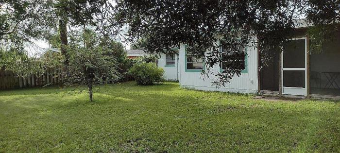 3722 Wilkinson Road Sarasota, FL 34233 - Photo 10 of 27