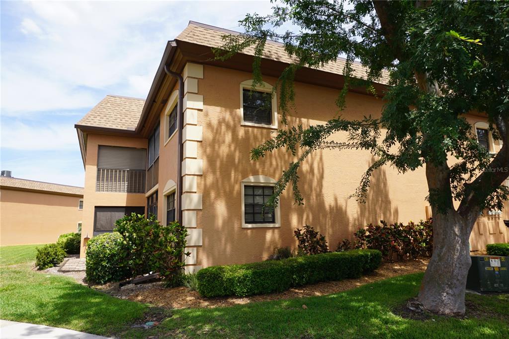 12900 Vonn Road, Unit B201 Largo, FL 33774 - Photo 26 of 34