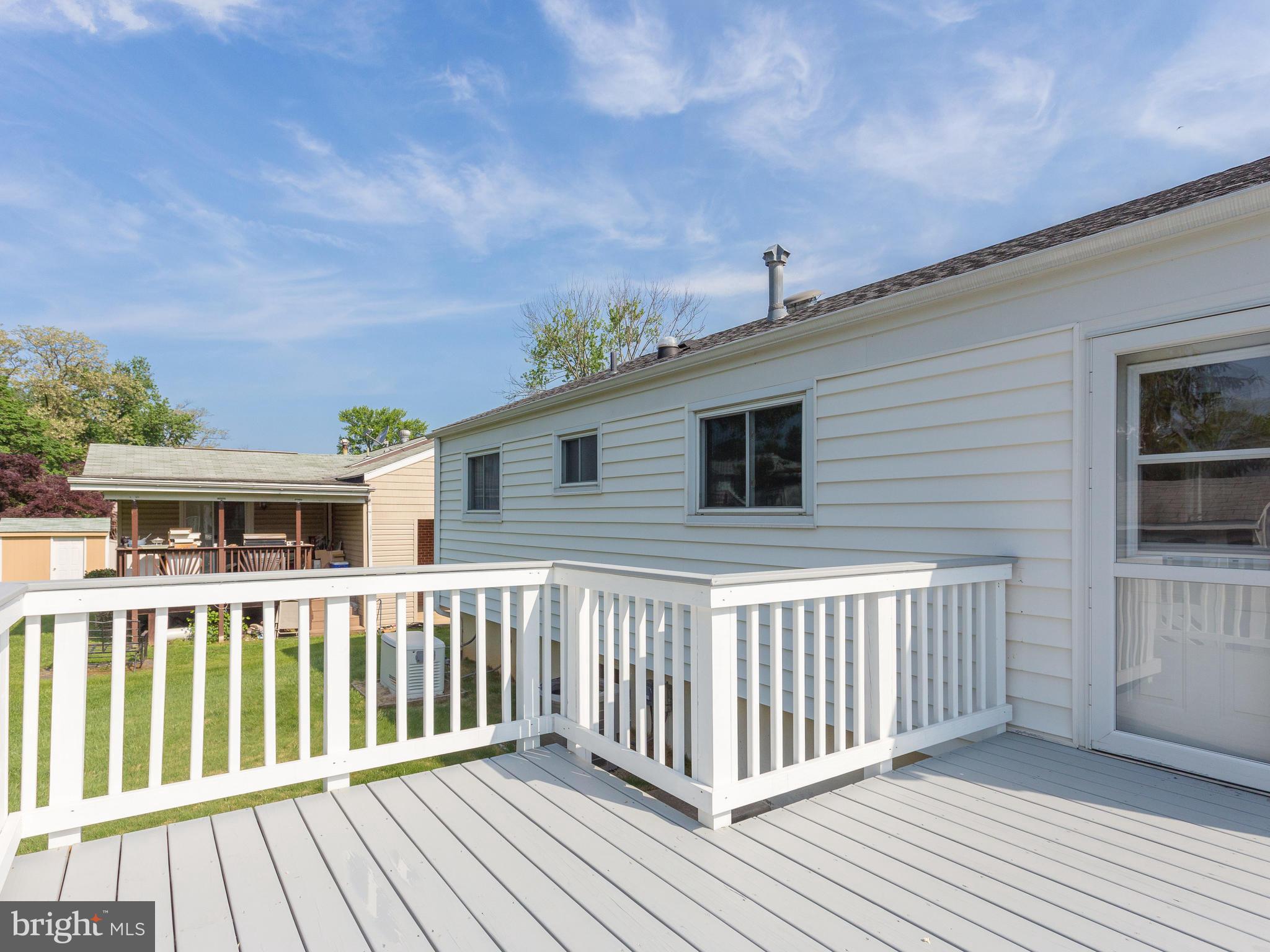 7108 Kerr Drive Springfield, VA 22150 - Photo 20 of 25 Deck