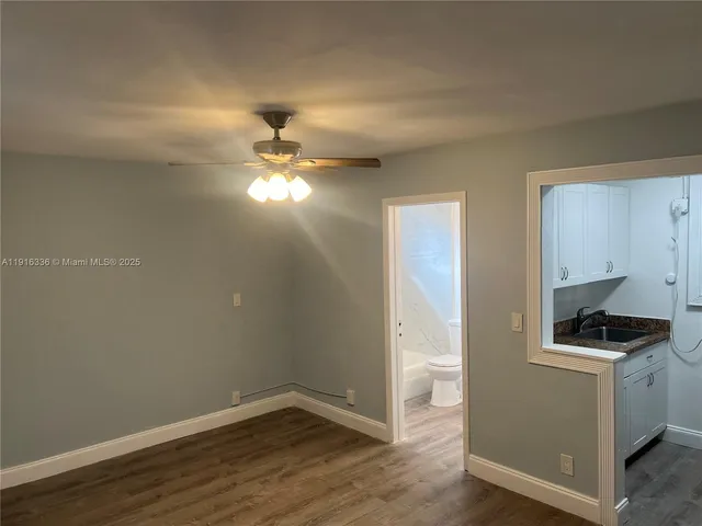 $1,350 | 2118 North 19th Avenue, Unit 14, Hollywood, FL 33020