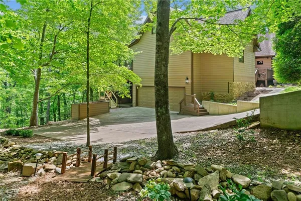 $695,000 | 816 Alpine Drive, Jasper, GA 30143