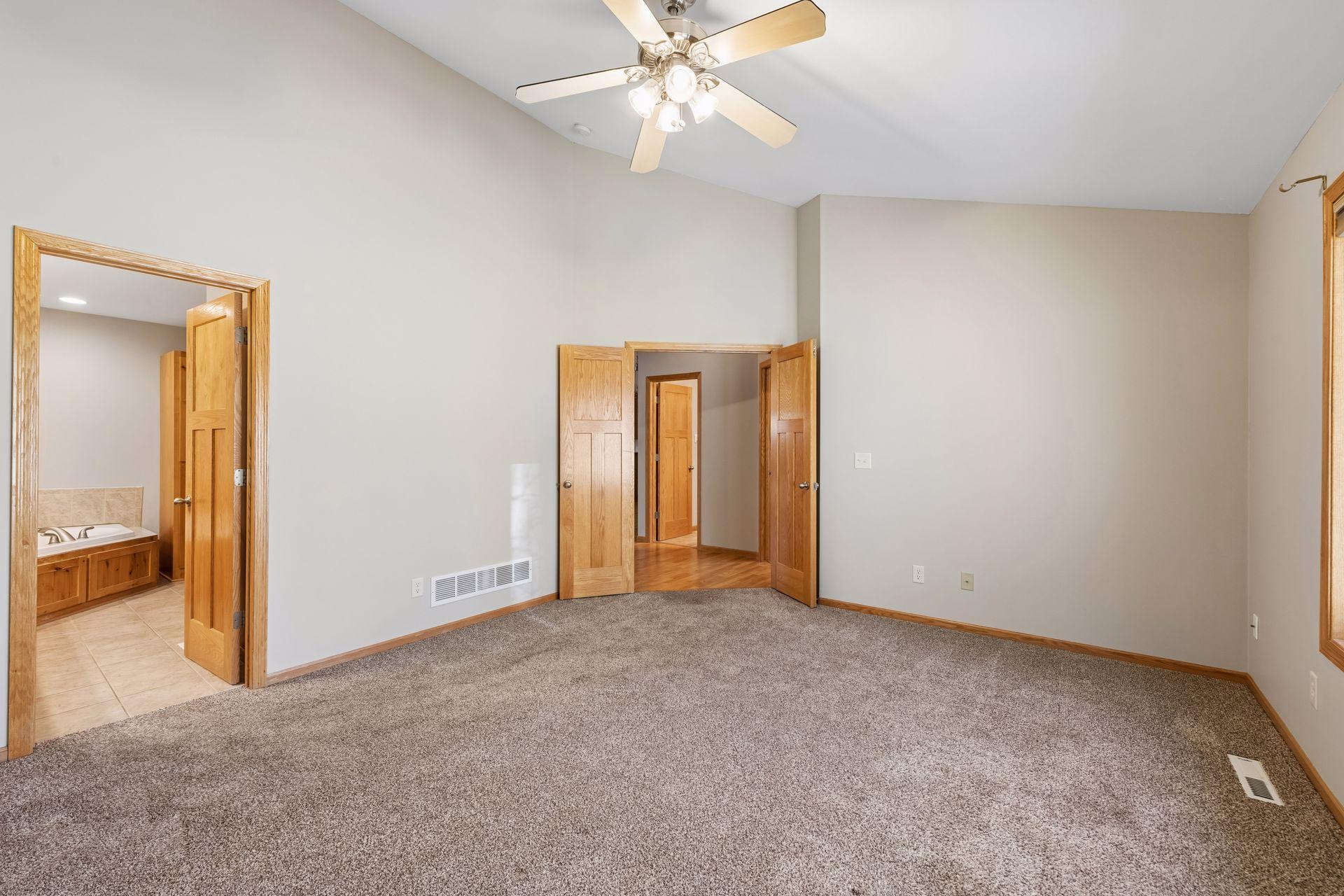 14721 Orchard Road Minnetonka, MN 55345 - Photo 14 of 31