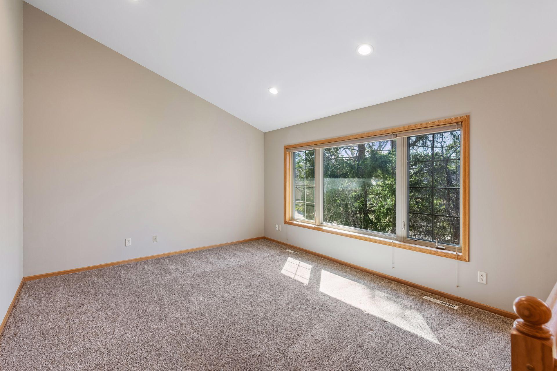 14721 Orchard Road Minnetonka, MN 55345 - Photo 9 of 31