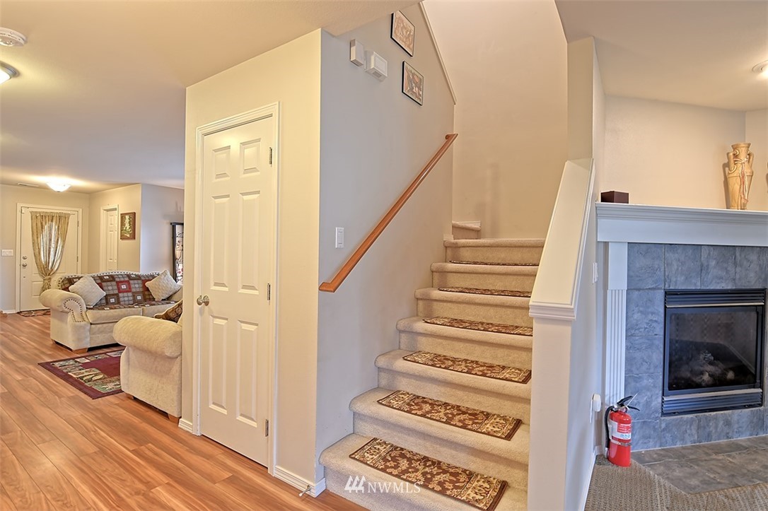 15424 39th Avenue Southeast Bothell, WA 98012 - Photo 12 of 24
