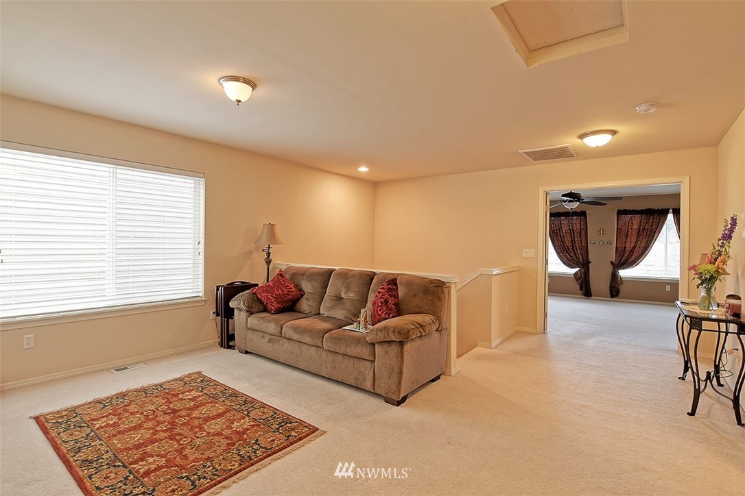 15424 39th Avenue Southeast Bothell, WA 98012 - Photo 19 of 24