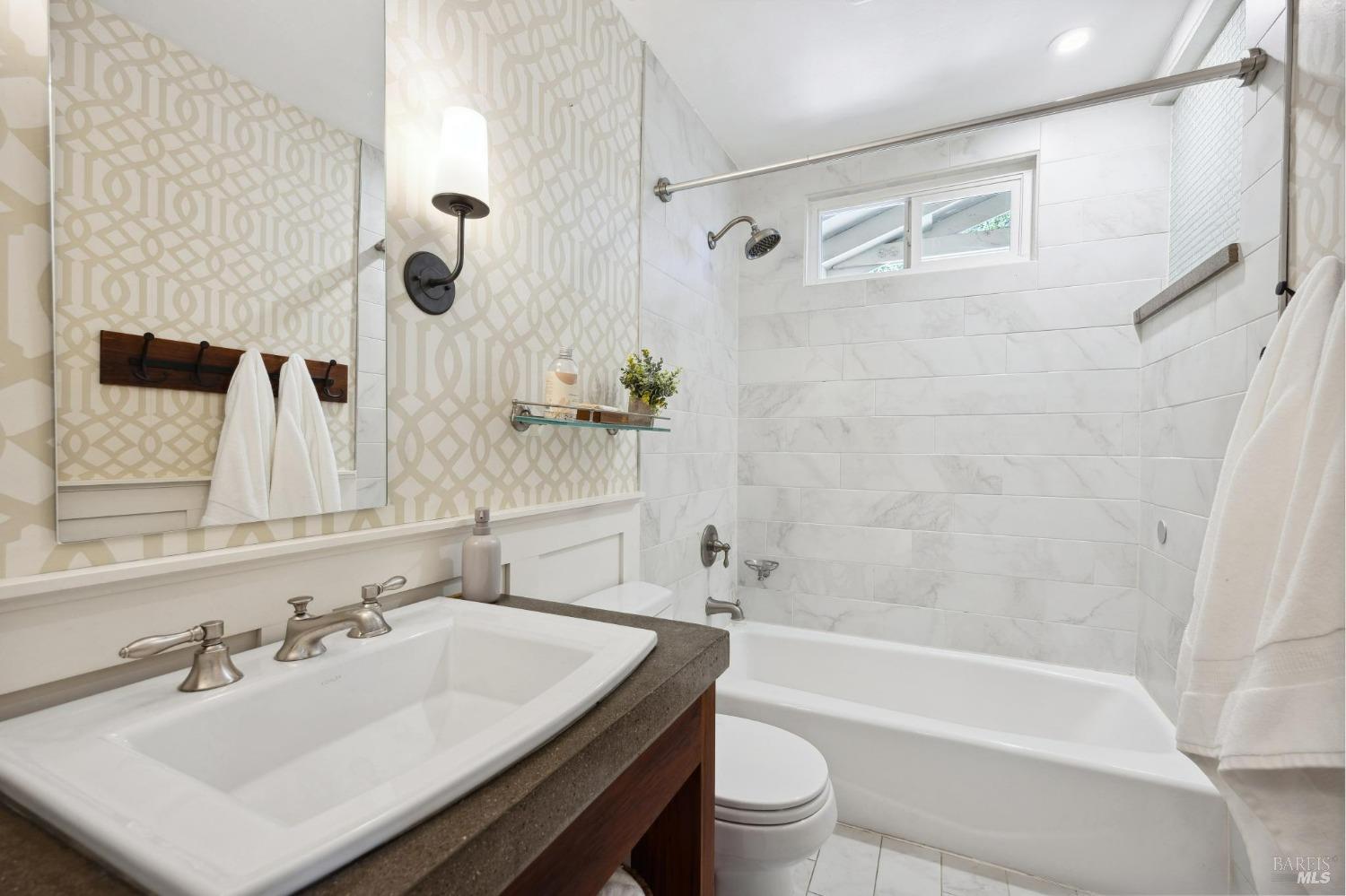 17546 Middlefield Road Sonoma, CA 95476 - Photo 31 of 50 Gallery Image 31