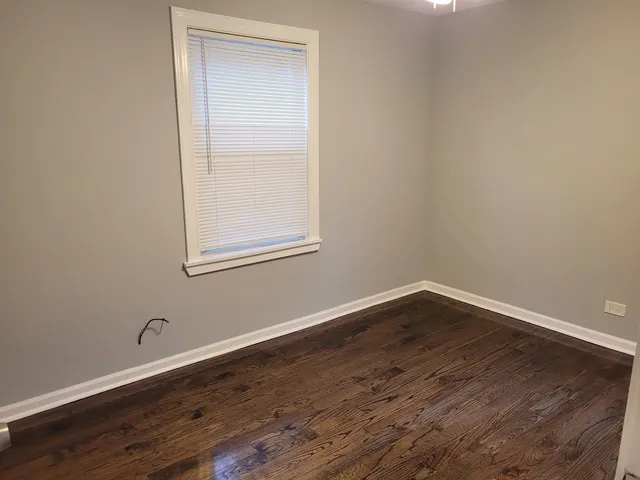 $2,000 | 8617 South Bennett Avenue, Chicago, IL 60617