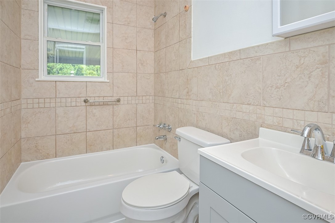 21 Medlock Road Sandston, VA 23150 - Photo 12 of 28 Gallery Image 12