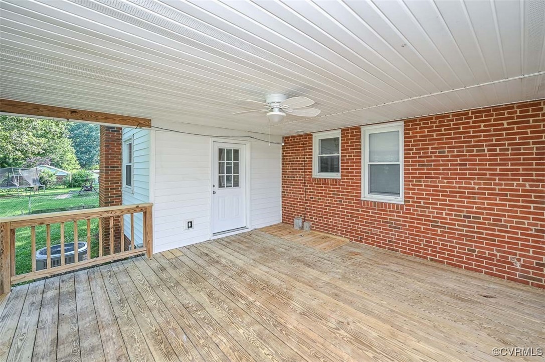 21 Medlock Road Sandston, VA 23150 - Photo 22 of 28 Gallery Image 22