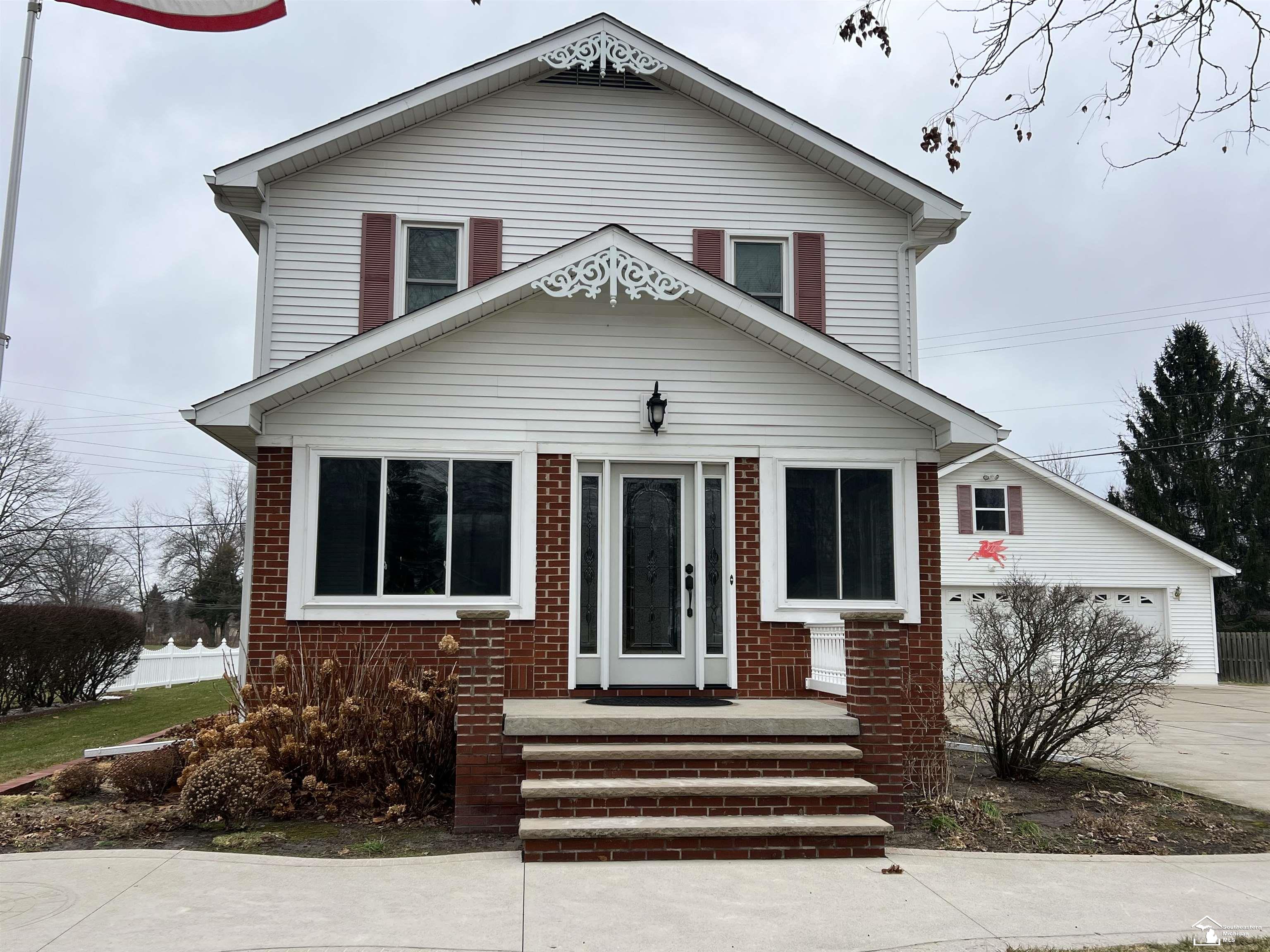 4011 Bluebush Road Monroe, MI 48162 - Photo 2 of 22