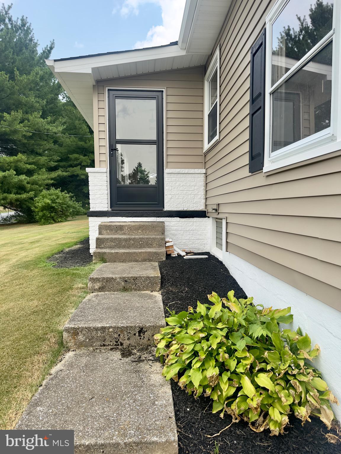 2008 Weavertown Road Lebanon, PA 17046 - Photo 6 of 66