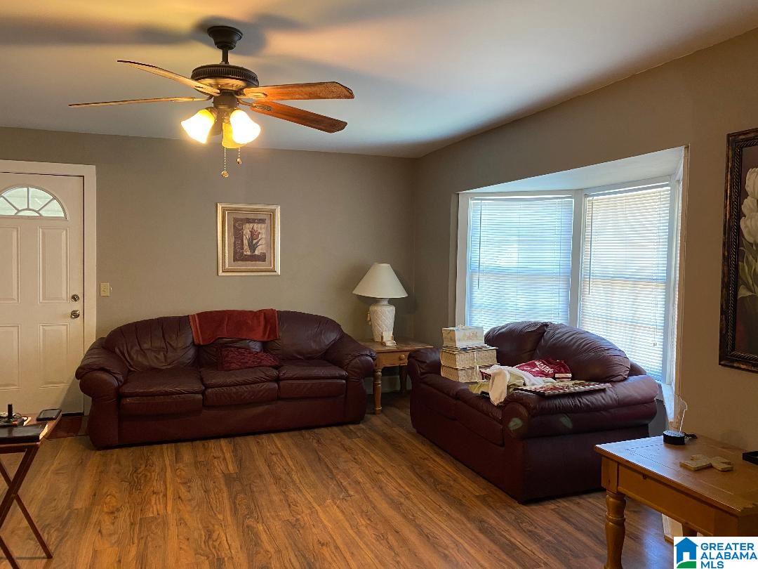 1607 Gamble Avenue Jasper, AL 35501 - Photo 3 of 17