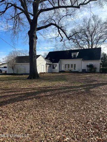 $299,000 | 141 Mcguire Cove, Clarksdale, MS 38614