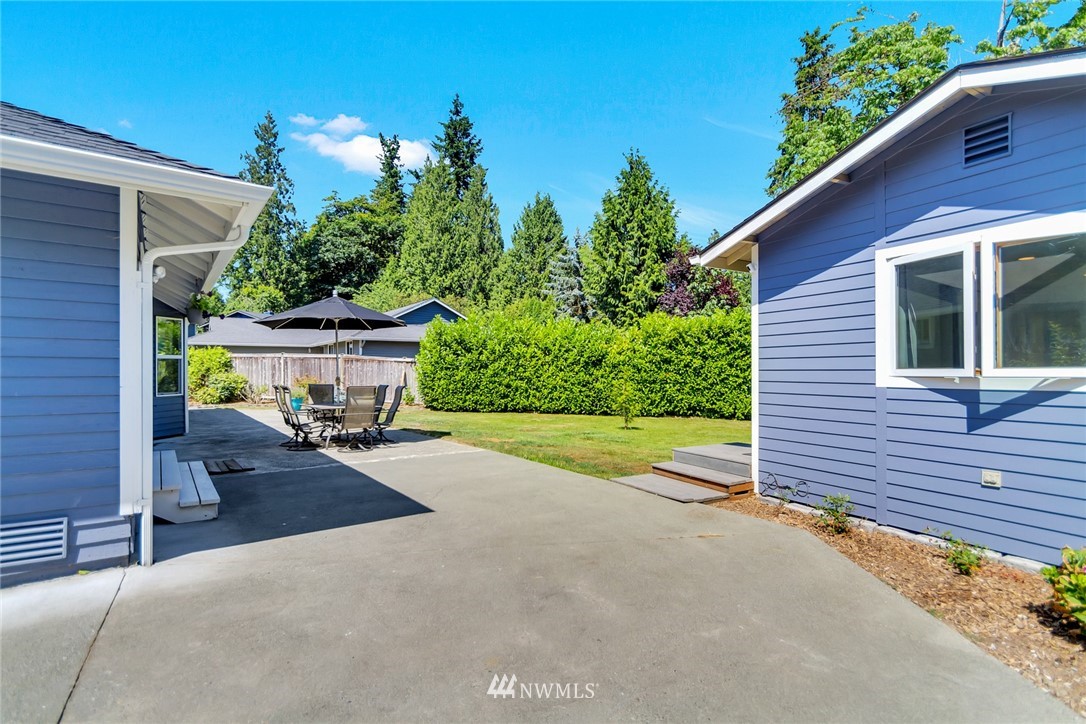 17331 18th Avenue Southeast Bothell, WA 98012 - Photo 23 of 26