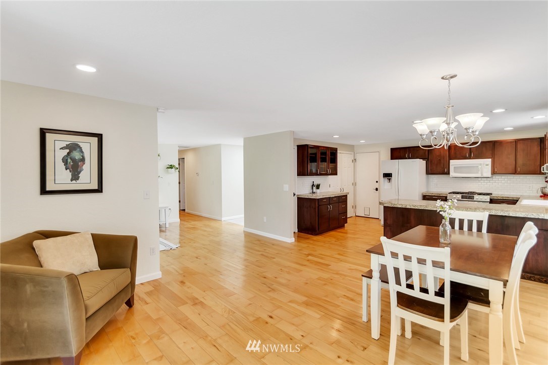 17331 18th Avenue Southeast Bothell, WA 98012 - Photo 8 of 26